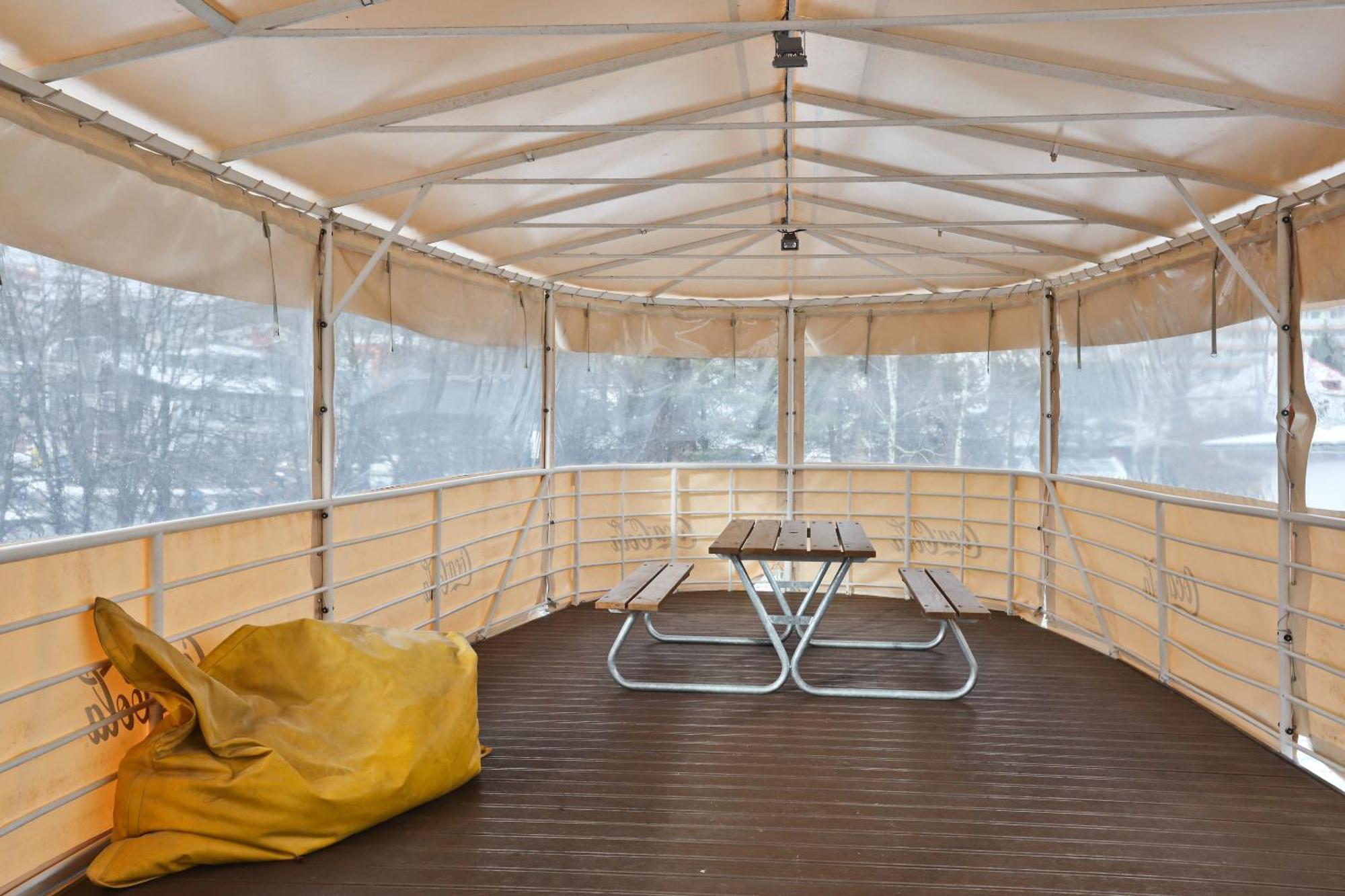 Unique Boat Apartments By Lake - Kajuta 1958 Námestovo المظهر الخارجي الصورة